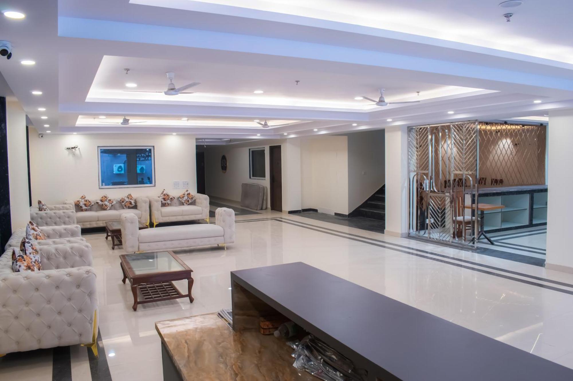 Hotel Yash Palace New Delhi Buitenkant foto